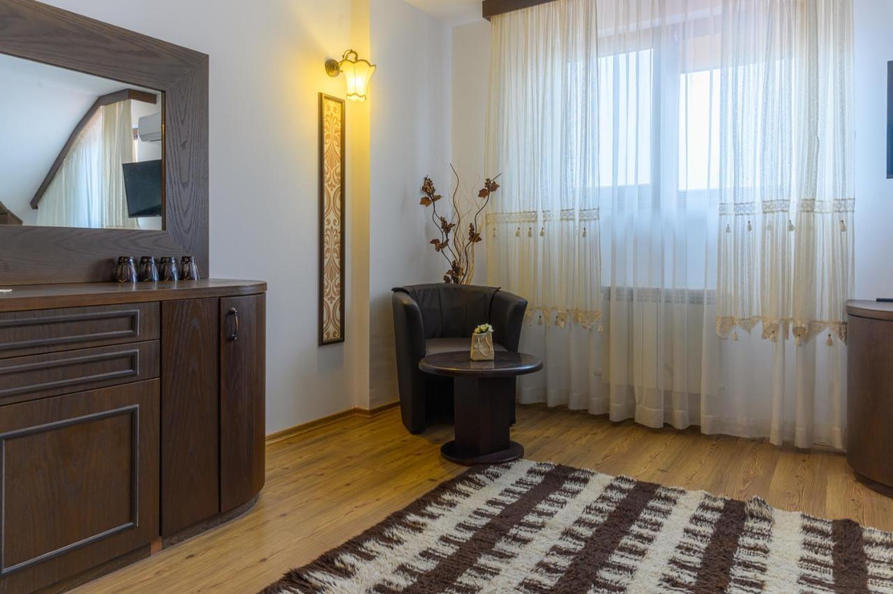 Boutique Hotel L Do Rado Sofia Esterno foto