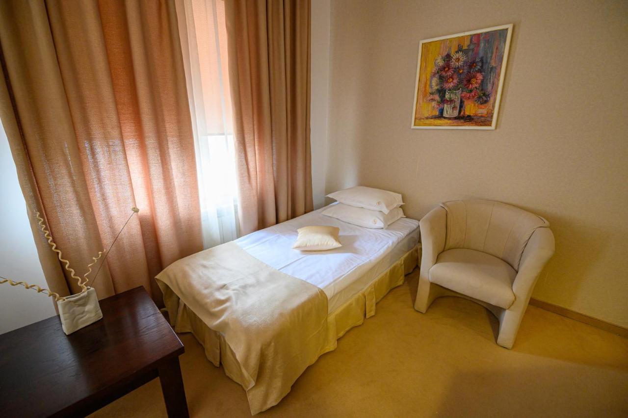 Boutique Hotel L Do Rado Sofia Esterno foto